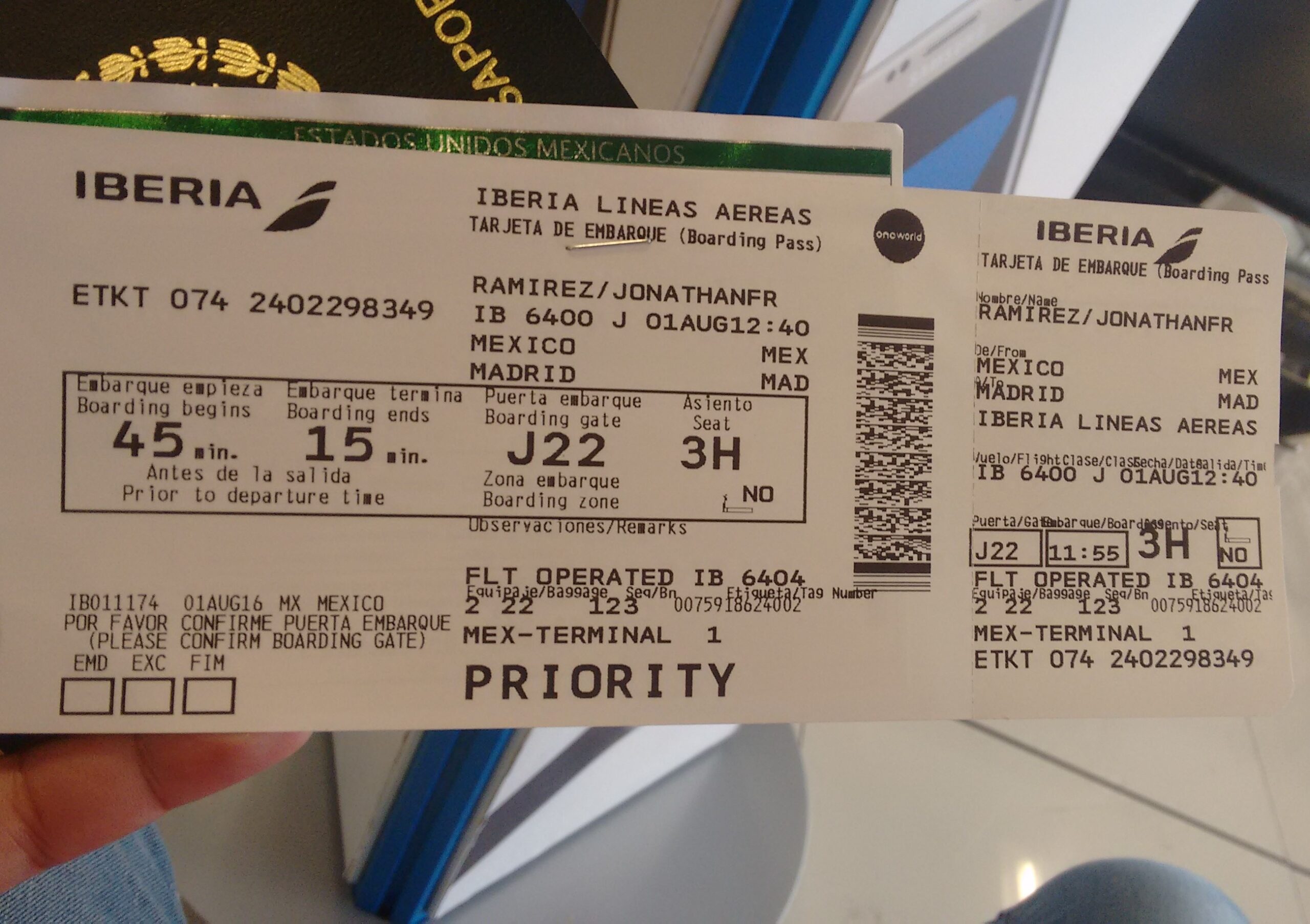 Lee más sobre el artículo Consejos clave antes de comprar tu boleto de avión